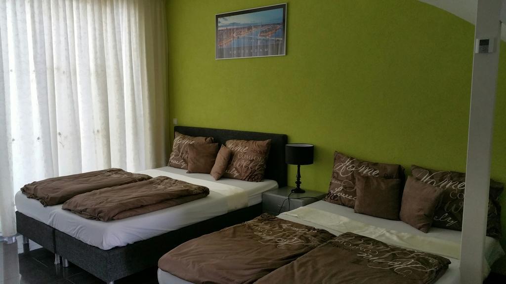 Sewdien'S Apartment Maashaven Ρότερνταμ Δωμάτιο φωτογραφία